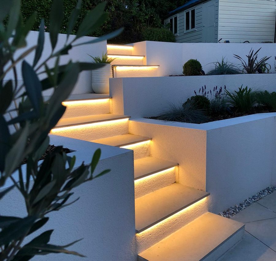 Garden lighting in Corfe Mullen
